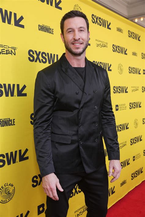 Photo Pablo Schreiber Halo Cast Ukraine Pins Sxsw Premiere 42 Photo