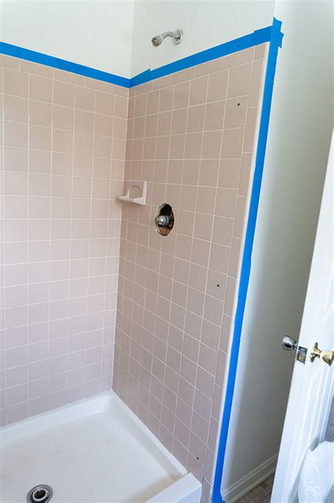 How to paint bathroom tile: Can You Paint Tile? You betcha! Learn How to Reglaze a Shower