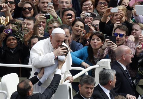Pope Francis Interacts With Palm Sunday Crowd Portland Press Herald