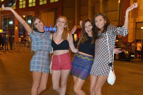Fun Loving Manchester Babes Set To Party As University Freshers Starts Daily Star