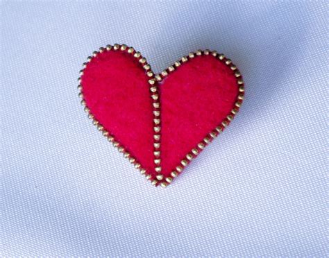 Heart Brooch Pin Unique Heart Shape Brooch Pin Wool Felt And Zipper