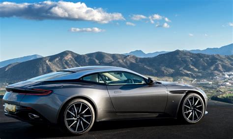 9 Amazing And Fun Facts About Aston Martin Tons Of Facts