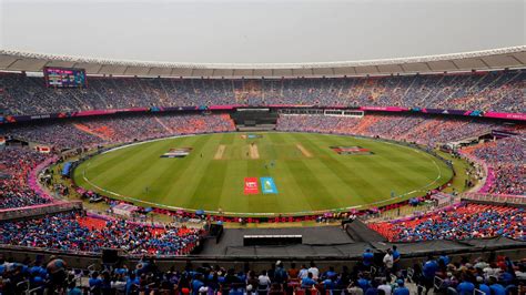 narendra modi stadium ahmedabad pitch report and weather forecast for ind vs aus icc odi world
