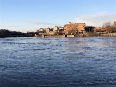 Delaware River At Easton Phillipsburg Crests Just Into Minor Flood