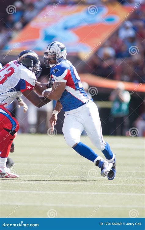 Julius Peppers 2007 Nfl Pro Bowl Game Editorial Stock Image Image Of
