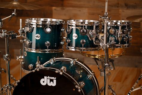 Dw Drum Workshop Collectors Birch 5 Piece Drum Kit Regal Blue To Bl