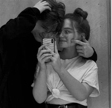 Pin By Zhnyann On You And I ♡ Cute Couples Cute Couple Dp Cute Couple Pictures