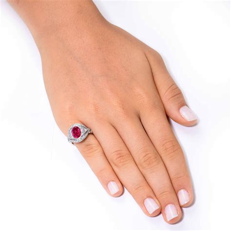 25 Carat Ruby And Diamond Ring For Sale At 1stdibs 25 Carat Diamond