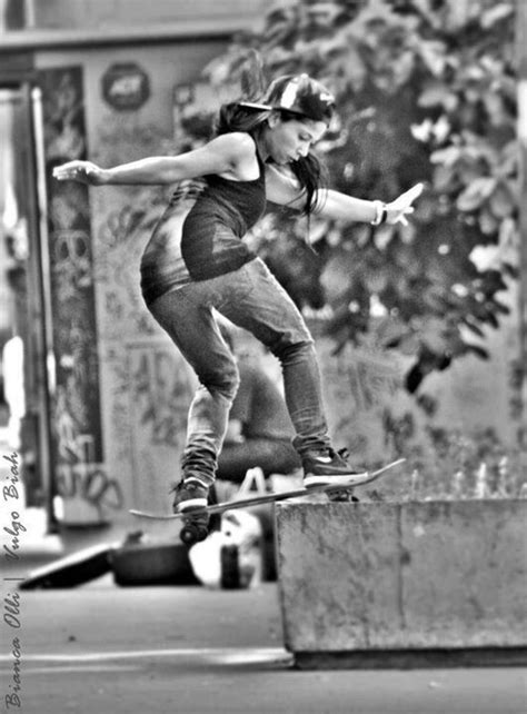 Pin By Deanna Gonzalez On Skate Skate Girl Skateboard Photography Skate