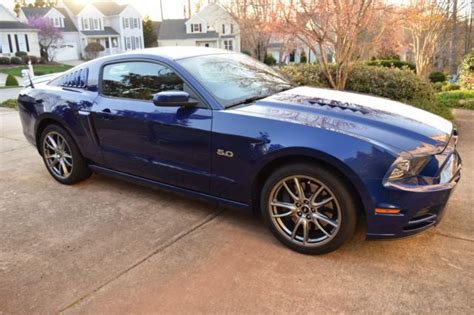 Ford Mustang Gt Premium 2014 Deep Impact Blue Metallic Low Mileage