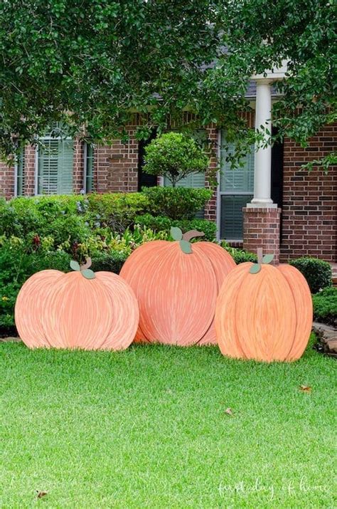 60 Cheap And Easy Diy Outdoor Fall Decorations Prudent Penny Pincher