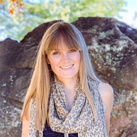 Holly Barnes Psychotherapist Kintsugi Integrative Wellness Linkedin