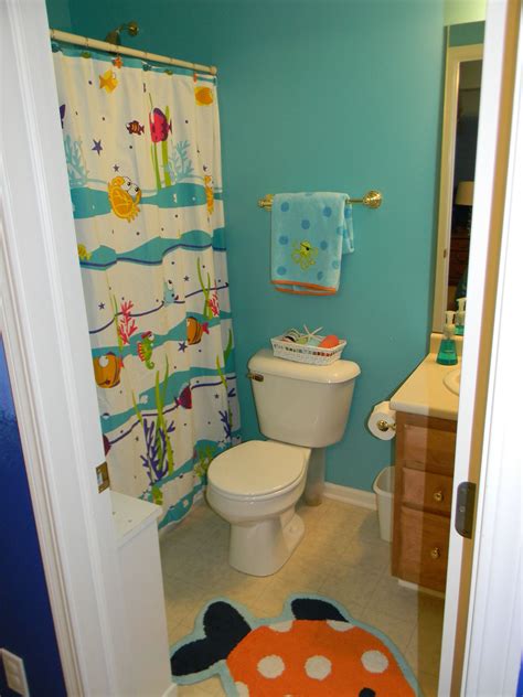 10 Small Kids Bathroom Ideas Decoomo
