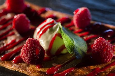 where to try the best crêpes in paris french dessert recipes sweet crepes food