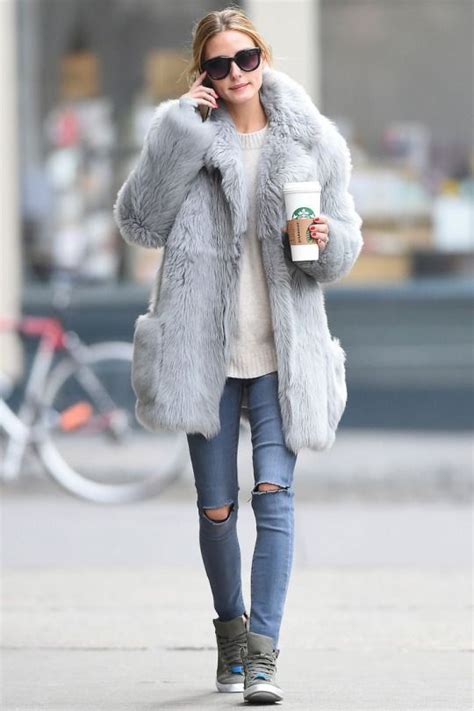 Znalezione Obrazy Dla Zapytania Models Street Style Grey Fur Coat