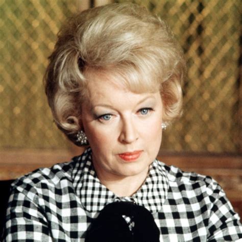 Muere June Whitfield Actriz De Absolutamente Fabulosas A Los 93