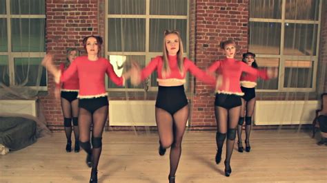 Стриппластика Strip танцы Dance Новогоднее видео Youtube