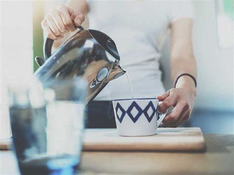 10 Best Health Benefits Of Drinking Warm Water Welcome To Uog Health