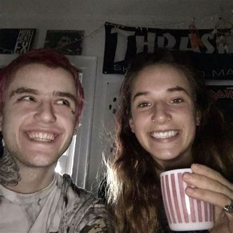 Lil Peep And Emma Lil Peep Girlfriend Lil Peep Lyrics Lil Peep Beamerboy