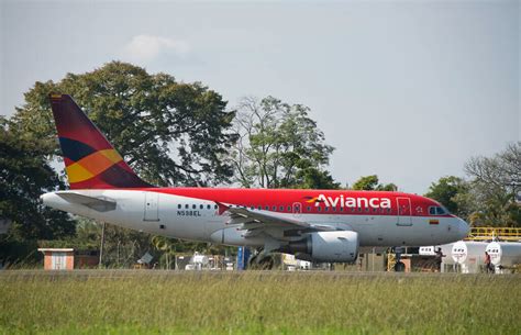 Avianca Fleet Airbus A318 100 Details And Pictures