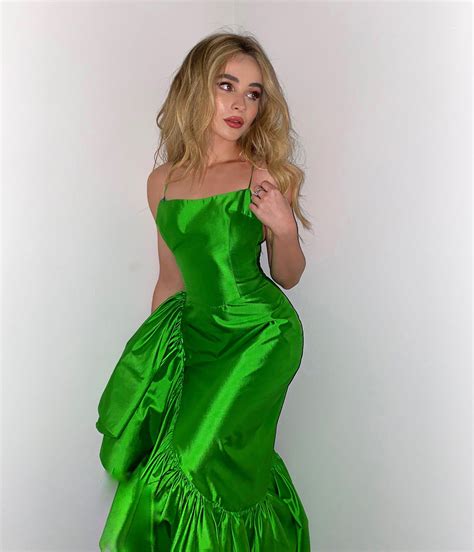 Sabrina Carpenter On Twitter I Said “🥬” Jacob Black Green Dress Red Formal Dress Formal