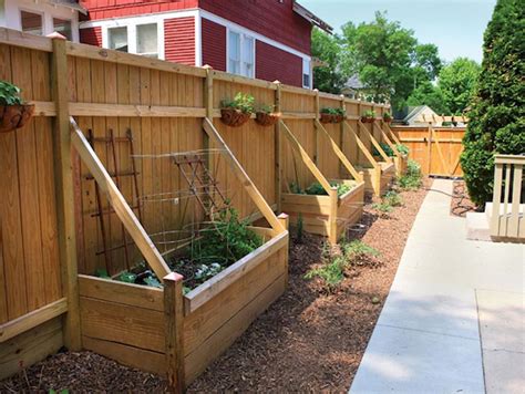 How To Build A Vegetable Garden Fence
