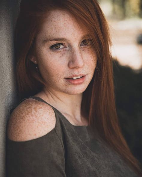pin by М Б on freckles in 2020 redheads freckles freckles redheads