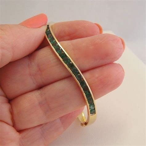 Estate 14k Yellow Gold Columbian Emerald Bangle Bracelet From
