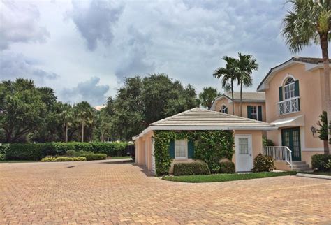 Pelican Bay In Naples Florida Homes For Sale In Pelican Bay Fl