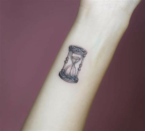 Share Hour Glass Tattoos Best In Cdgdbentre