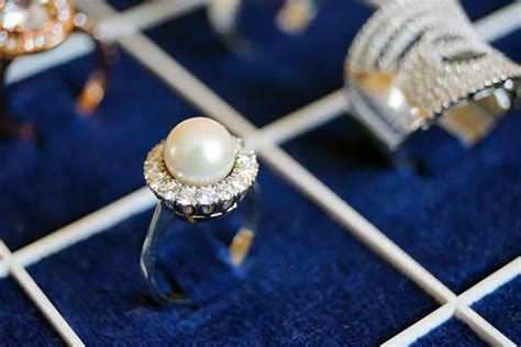 which pearls are the best for jewelry a beginners guide sweetz and co