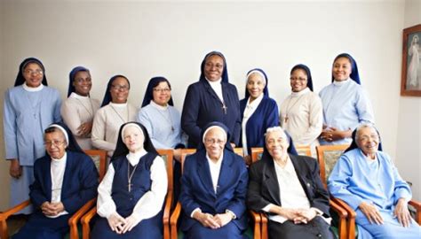 Order Of Black Nuns In Harlem Celebrates Years Superselected Black Fashion Magazine