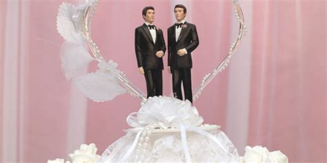 gay wedding cake case heads to supreme court