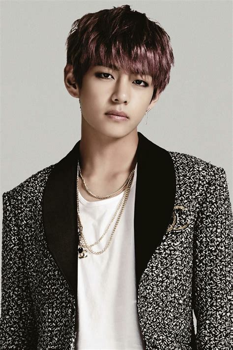 Pin by lavieenmusic94 on bts: phoot solo : autre | Kim taehyung ...