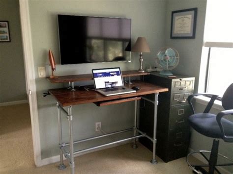 10 Diy Standing Desks Built With Pipe And Kee Klamp