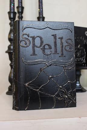 Flip through the pages and they are blank, but say the magic word and when you flip through the pages again, they are magically printed with spells. Pin on HOLIDAY FUN - HALLOWEEN