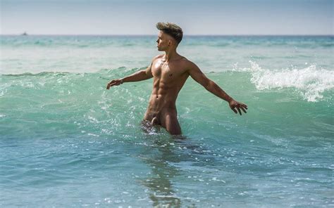 Nude Dude In The Ocean Cheeky Photos