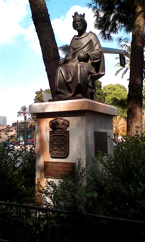 Estatua De Alfonso X El Sabio Juan Antonio Carrión
