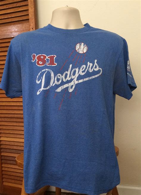 1981 Vintage Dodgers T Shirt Game Day Hyundai Souvenir Los Etsy