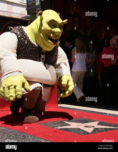 Shrek Shrek Honored With A Star On The Hollywood Walk Of Fame Hollywood Los Angeles Nv Usa 20