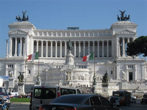 When In Rome Capitol Building Rome Italian