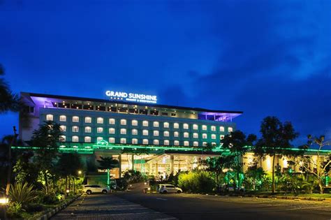 Grand Sunshine Resort And Convention Hotel Bandung Deals Photos