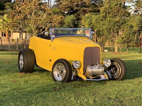 1932 Ford Highboy Roadster New Zealand Style