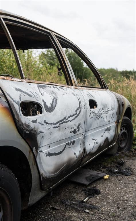 Burned Out Car Stock Photo Image Of Abandon Road 127828764
