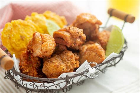 Chicharr N De Pollo Recipe Video Crispy Fried Chicken Bites