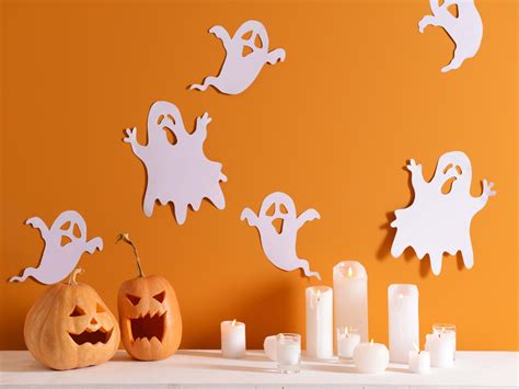 hướng dẫn làm halloween decorations diy indoor từ những vật dụng đơn giản tại nhà