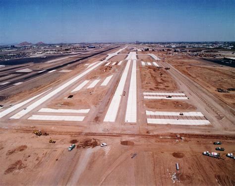 Phoenix Sky Harbor International Airport Third Runway Kiewit Corporation