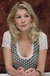 Rosamund Pike special pictures (20) | Film Actresses