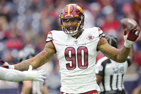 Chicago Bears Trade For Montez Sweat To Bolster Pass Rush Bvm Sports