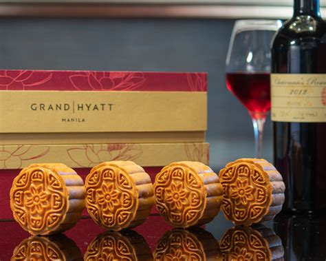 If you love mooncakes or need to get them as gifts for the family. Mid-Autumn Festival 2020: Grand Hyatt Manila Launches ...